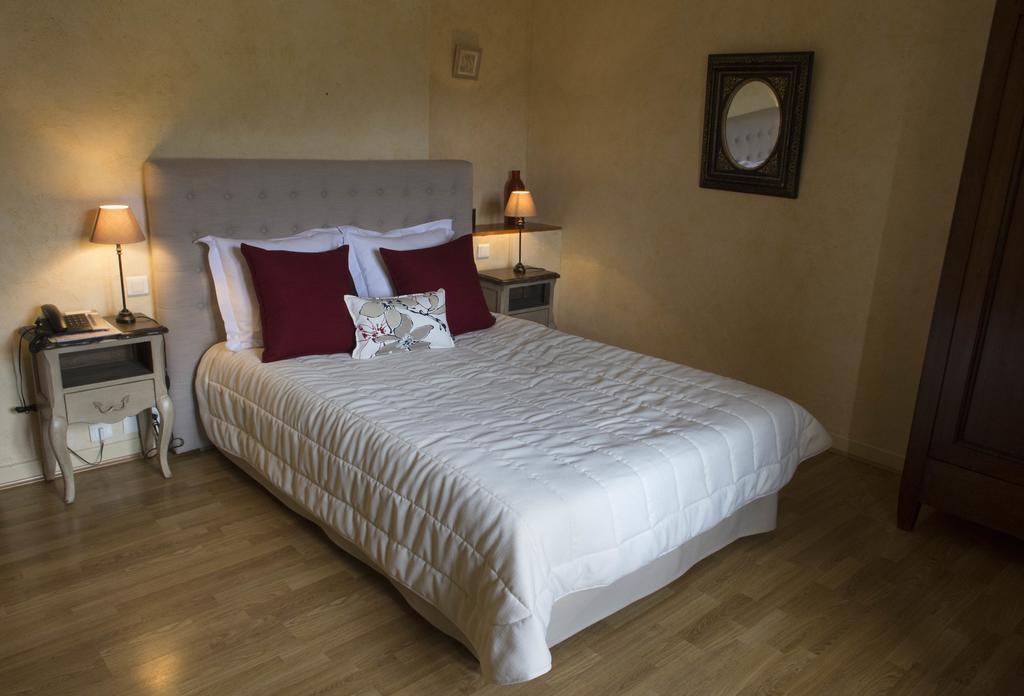Logis Hotel Les Hospitaliers Le Poët-Laval Dış mekan fotoğraf