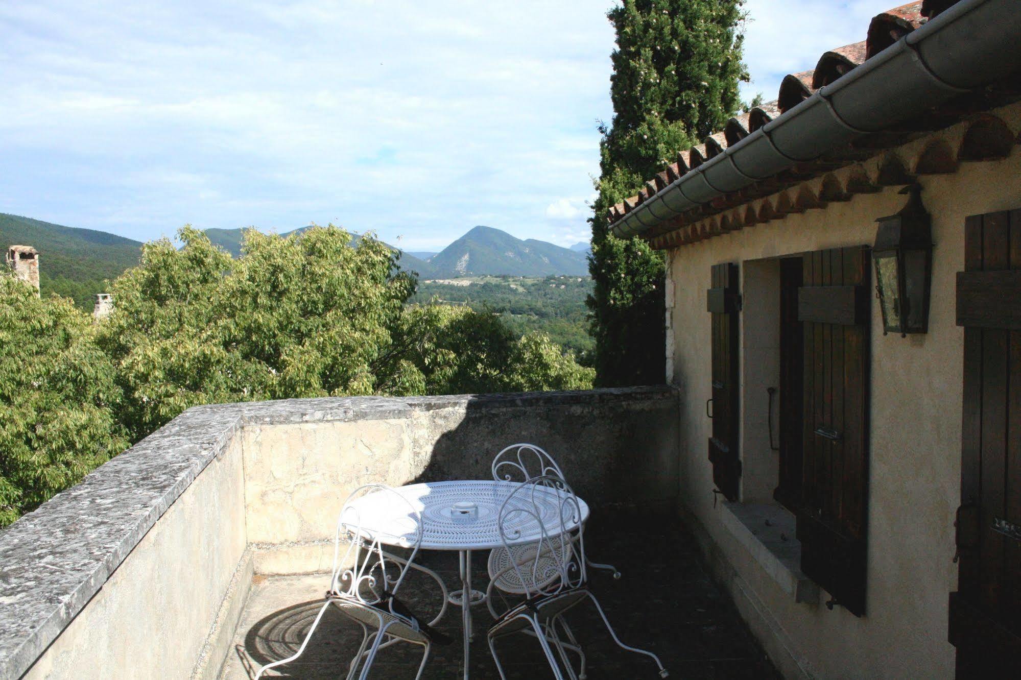 Logis Hotel Les Hospitaliers Le Poët-Laval Dış mekan fotoğraf